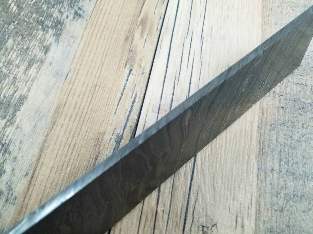 HTN Twist Damascus handmade Billet / Great quality / Twist Pattern / 2" x .11" x 10" - HomeTown Knives