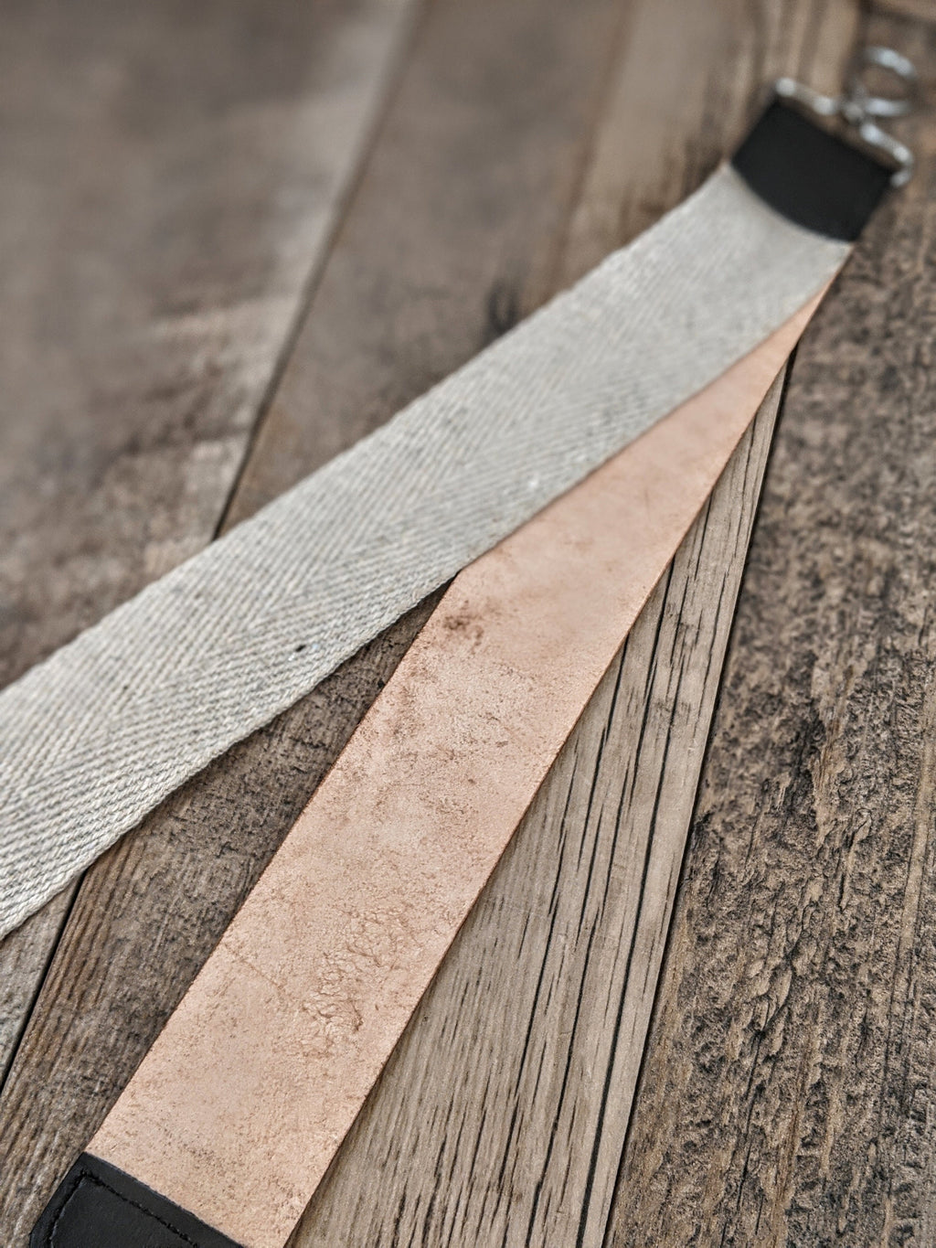 HTRS02 // STROP STRAIGHT RAZOR Sharpening // Heavy Duty // Thick Buffalo Hyde - HomeTown Knives