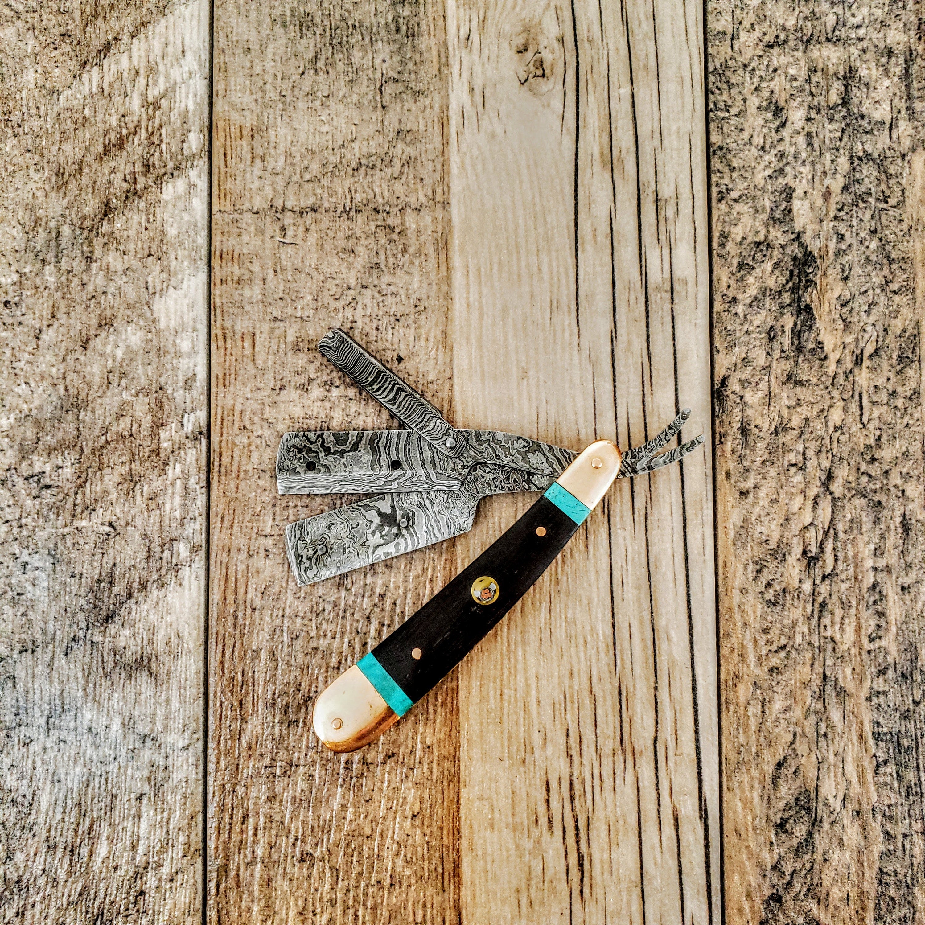 HTRR2 // Replaceable Blade Damascus Straight Razor // Close Shave // UNIQUE Handmade // Custom //  Turquoise + Wenge + Copper Scales - HomeTown Knives