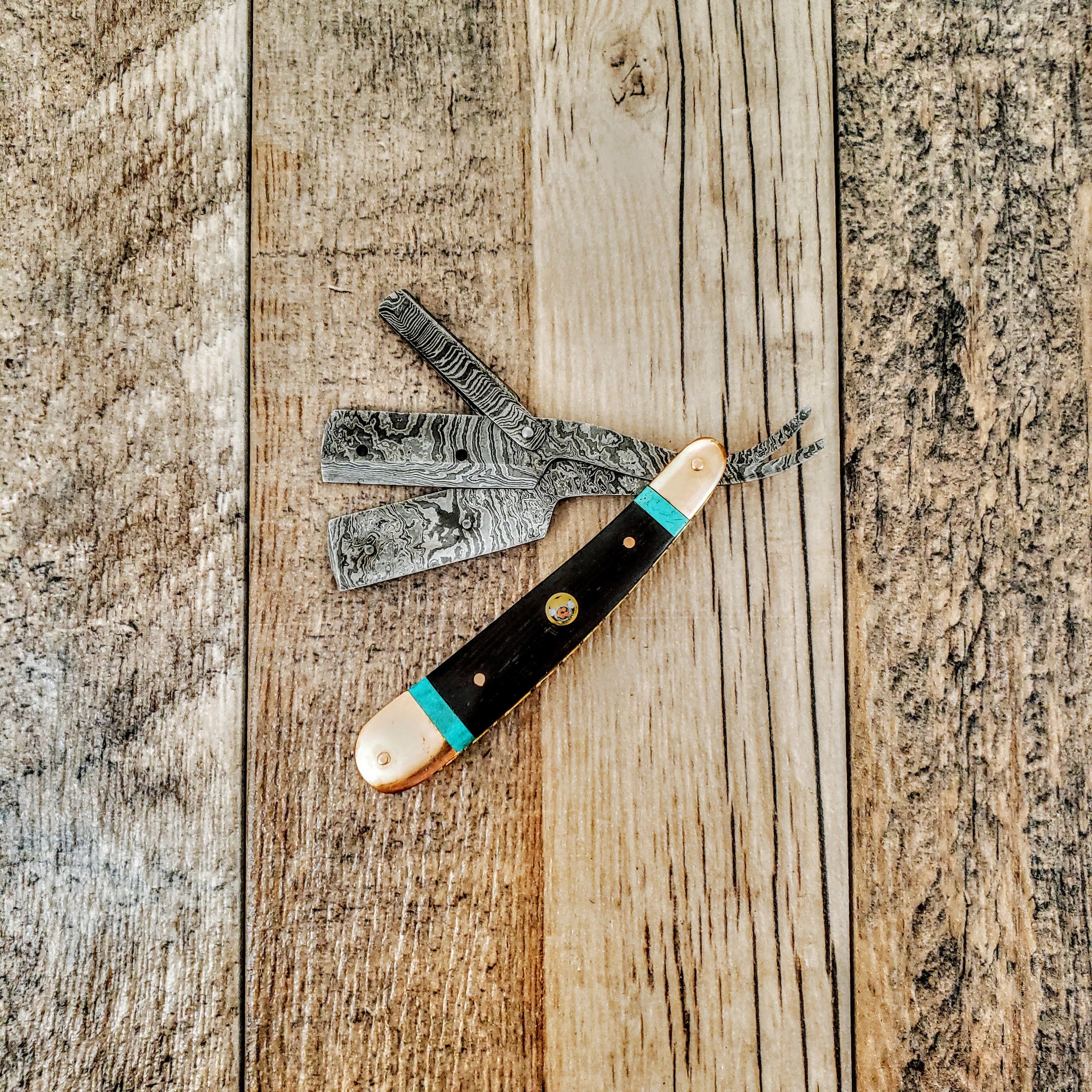 HTRR2 // Replaceable Blade Damascus Straight Razor // Close Shave // UNIQUE Handmade // Custom //  Turquoise + Wenge + Copper Scales - HomeTown Knives